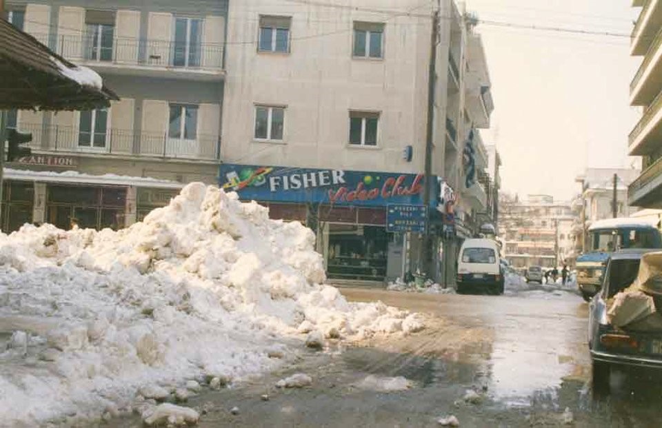 "Μήδεια": Θα ζήσουμε τον Μάρτιο του 1987; 